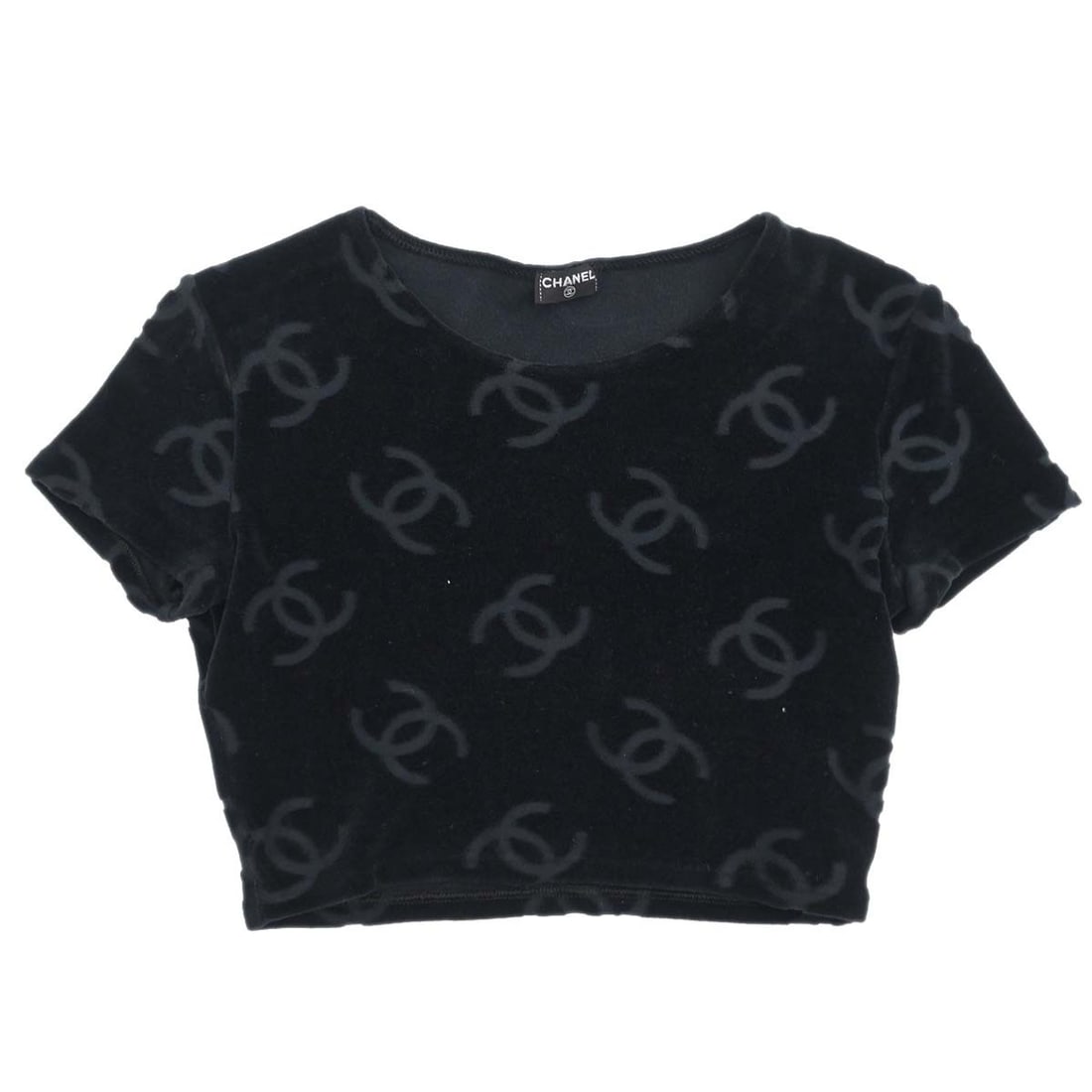 CHANEL Women Cropped Black T Shirt EU 36: CHANEL Women Cropped Black T Shirt EU 36 Black cropped T-shirt by Chanel with a round neckline and short sleeves. Designed in a regular fit for women, this casual top is made from a cotton blend with 
