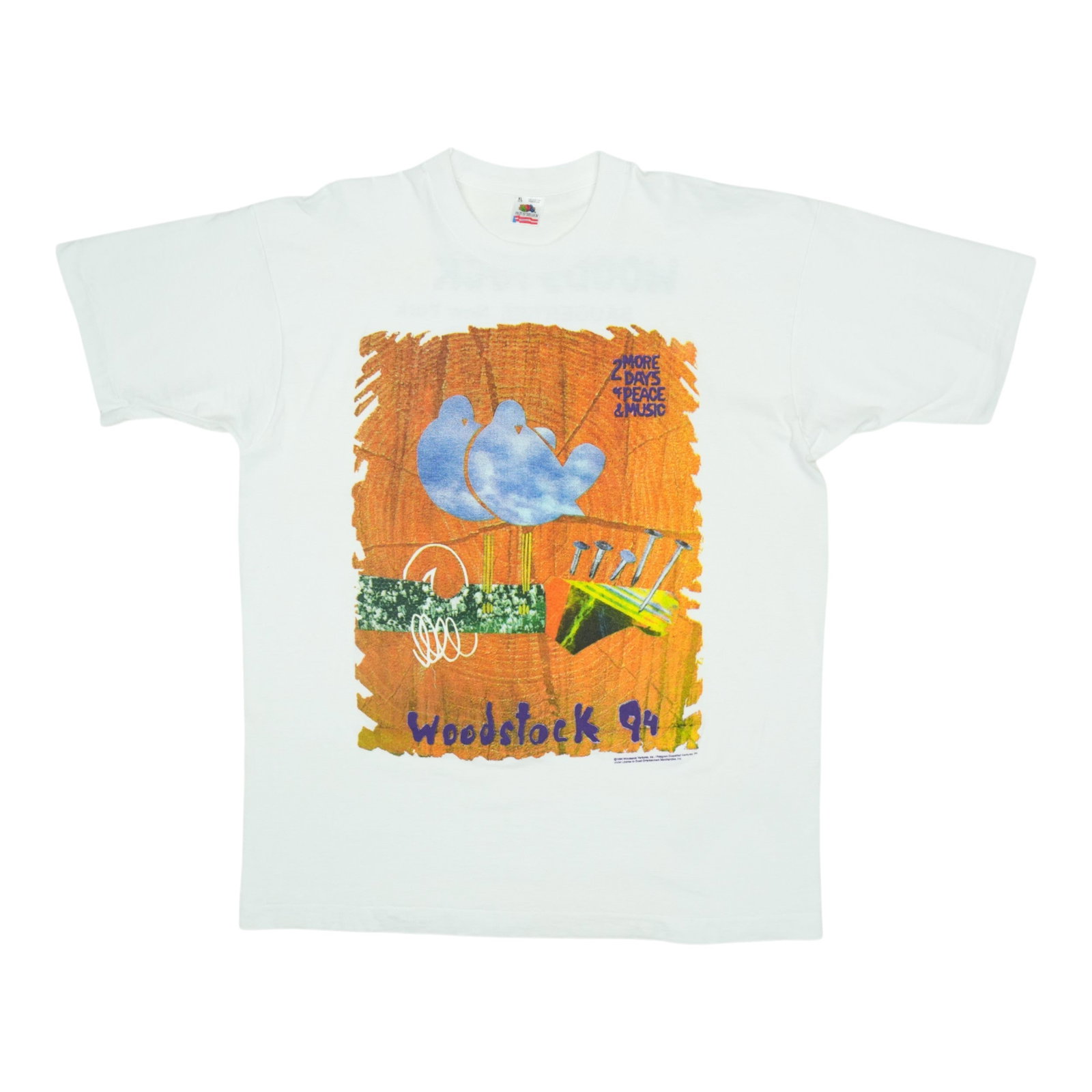 Vintage 1994 Woodstock Festival White Cotton T-Shirt Extra Large: Vintage 1994 Woodstock Festival White Cotton T-Shirt Extra Large This is an original vintage 1994 Woodstock Music Festival shirt, not a modern reproduction. The shirt features front and back graphics 
