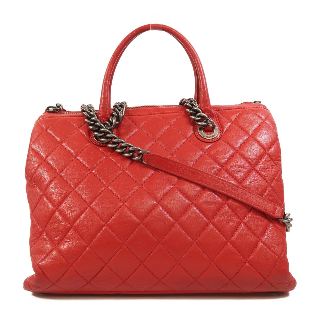 Red Calfskin CHANEL 2 Way Shoulder Bag with Silver Tone CC: Red Calfskin CHANEL 2 Way Shoulder Bag with Silver Tone CC This CHANEL 2-way shoulder bag is crafted from red calfskin leather and features silver-tone hardware with the signature CC logo. Designed fo