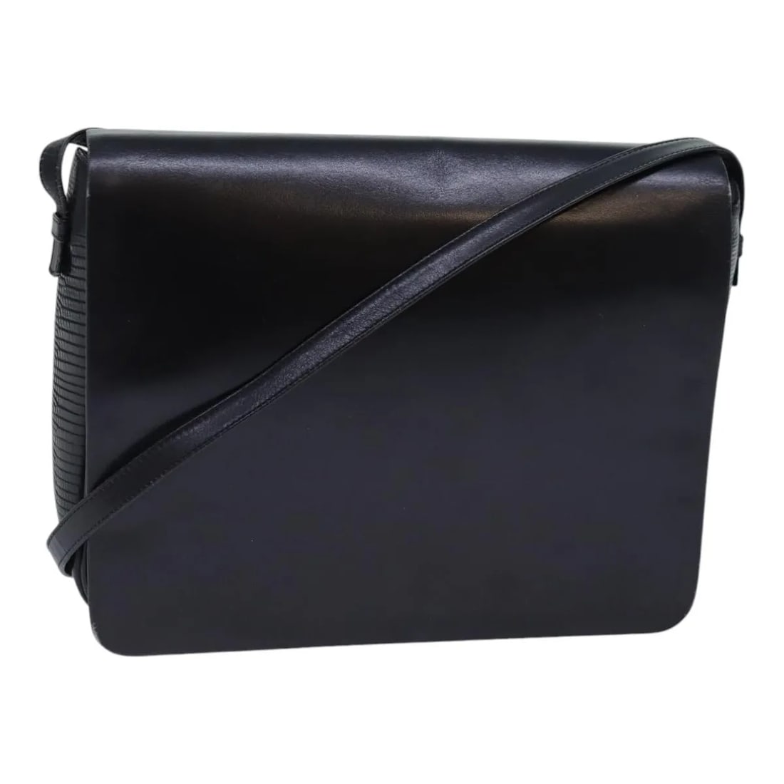 Salvatore Ferragamo Vintage Shoulder Bag Black Leather Unisex Italy: Salvatore Ferragamo Vintage Shoulder Bag Black Leather Unisex Italy This Salvatore Ferragamo vintage shoulder bag is crafted from black leather and designed for unisex use. Made in Italy, it features 