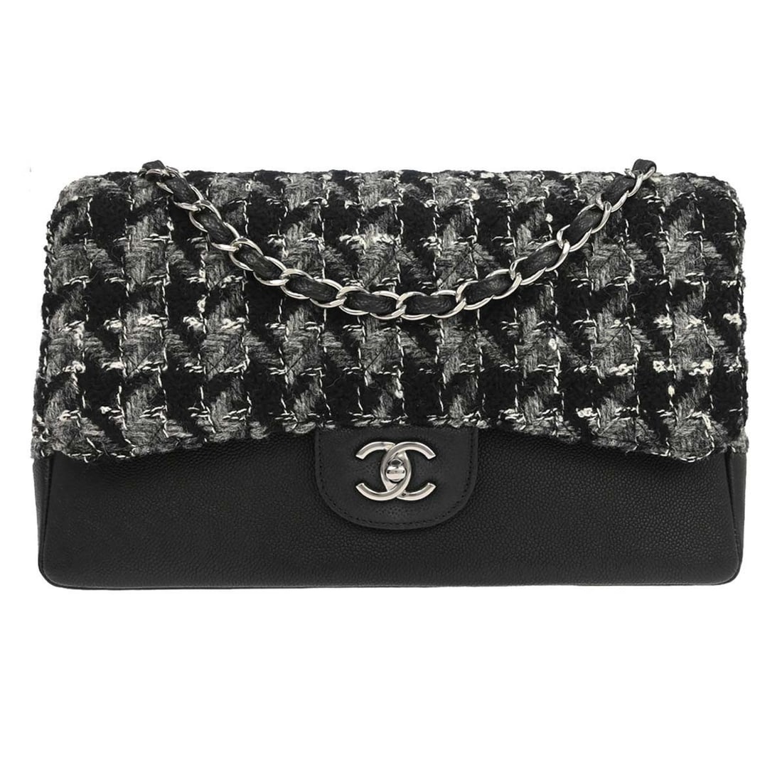 CHANEL Classic Double Flap Jumbo Shoulder Bag Black Tweed Calfskin: CHANEL Classic Double Flap Jumbo Shoulder Bag Black Tweed Calfskin Chanel Jumbo Classic Double Flap shoulder bag in black caviar skin leather with tweed detailing. This large women's shoulder bag feat