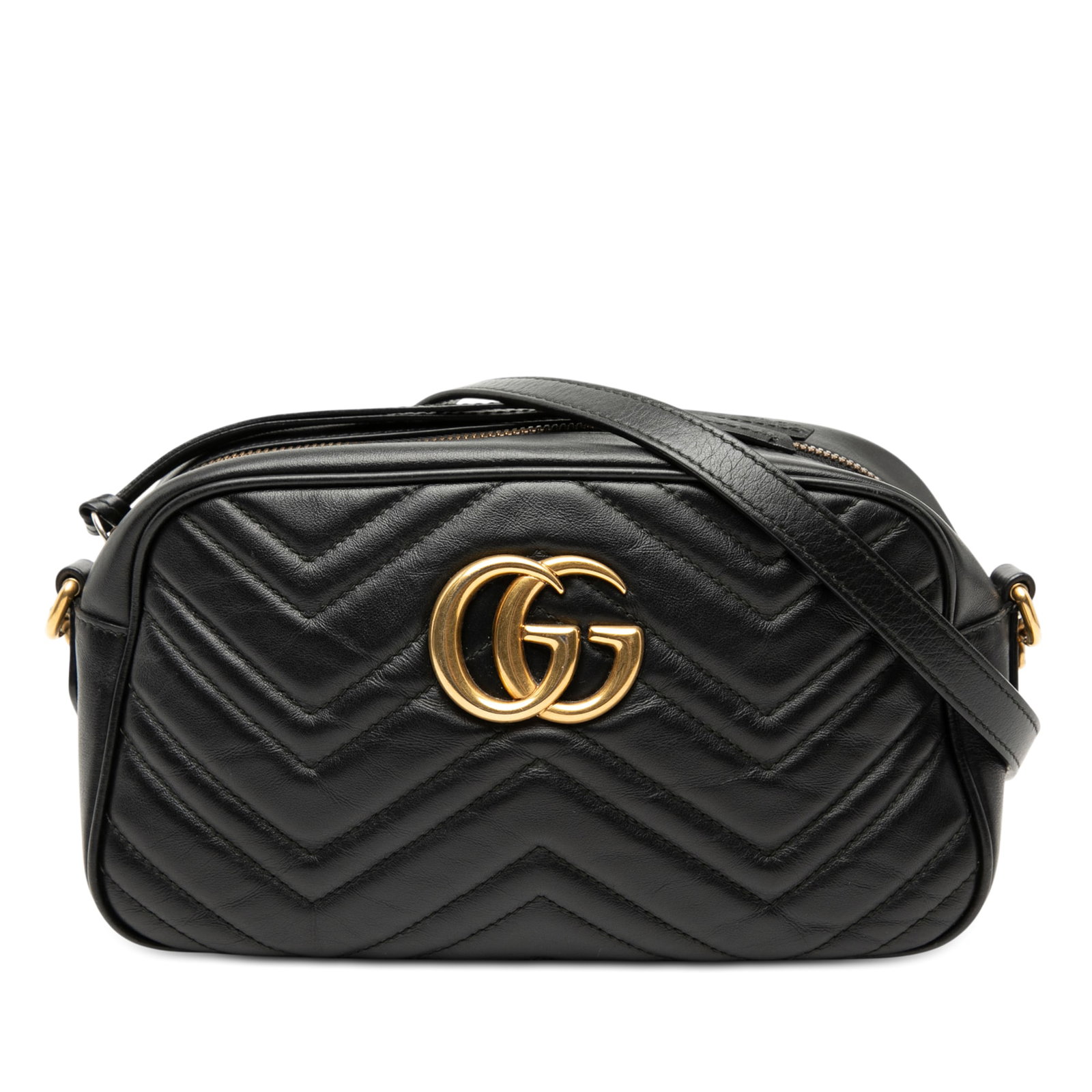 Gucci GG Marmont black leather crossbody bag: Gucci GG Marmont black leather crossbody bag This Gucci Small GG Marmont Matelasse Leather Crossbody bag features a quilted black leather body with a chain-link and adjustable flat leather strap. It h