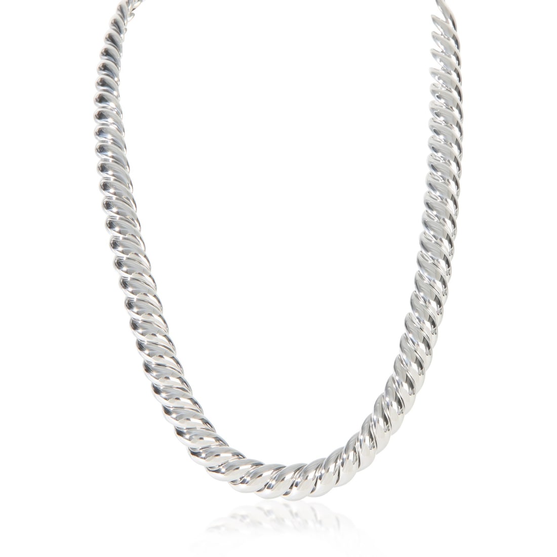 David Yurman Sculpted Cable Sterling Silver 16 in Necklace: David Yurman Sculpted Cable Sterling Silver 16 in Necklace Pre-owned David Yurman Sculpted Cable necklace in sterling silver. This unisex necklace comes with its original box/packaging and features th