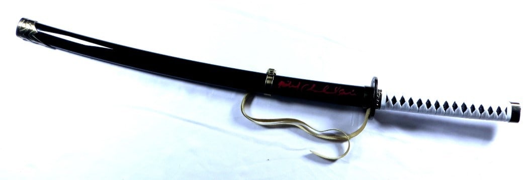 Plastic prop samurai sword signed by Richard Chamberlain JSA (1 of 5)