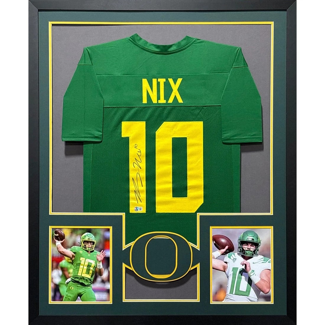 Bo Nix Signed Oregon Jersey Framed Beckett Authenticated Green (1 of 2)