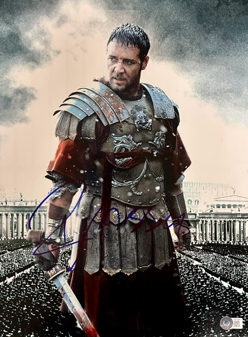 Russell Crowe Gladiator 11x17 Signed Photo Beckett Certified (1 of 1)
