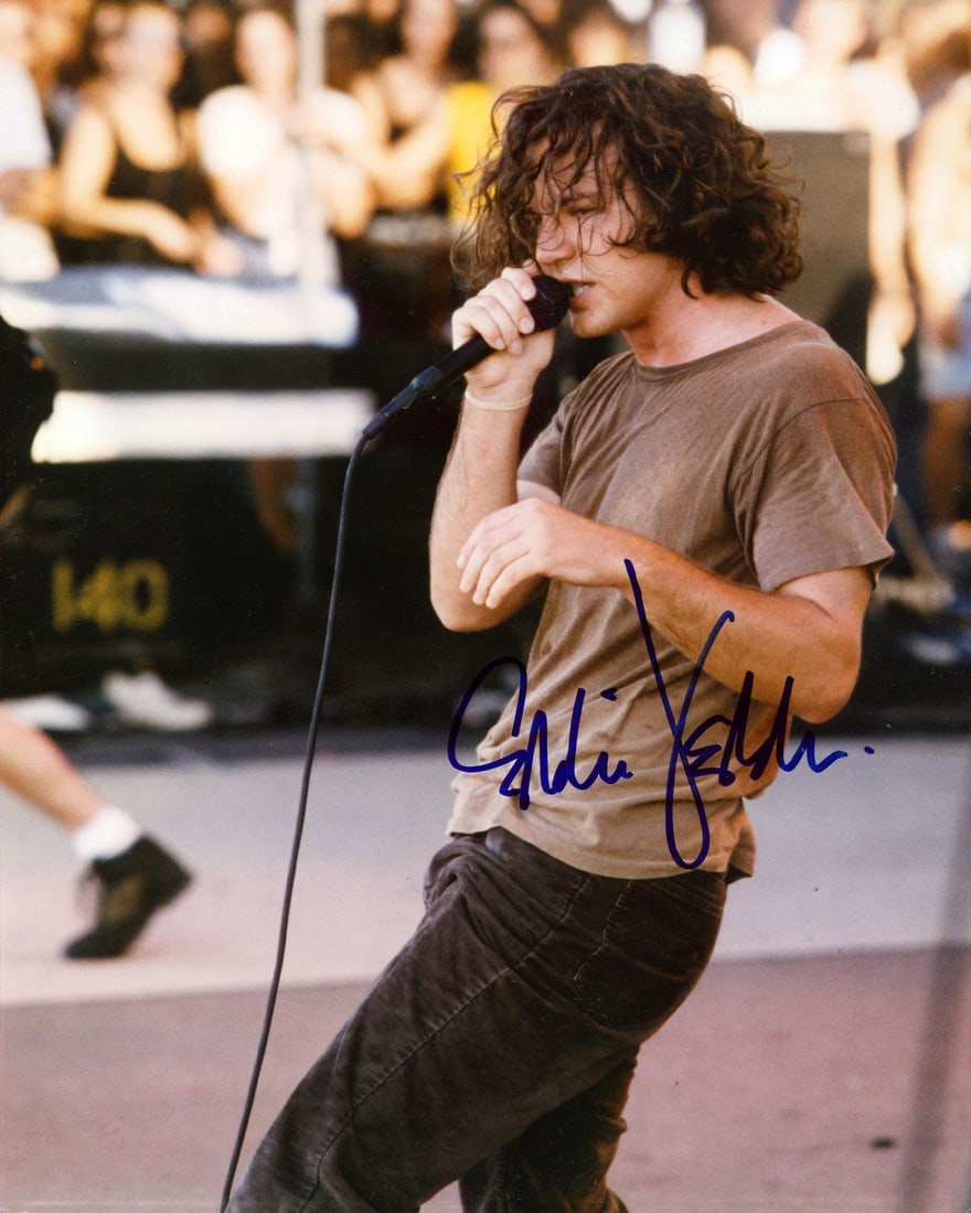 Beckett authenticated Eddie Vedder signed Pearl Jam vertical 8x10 photo (1 of 2)