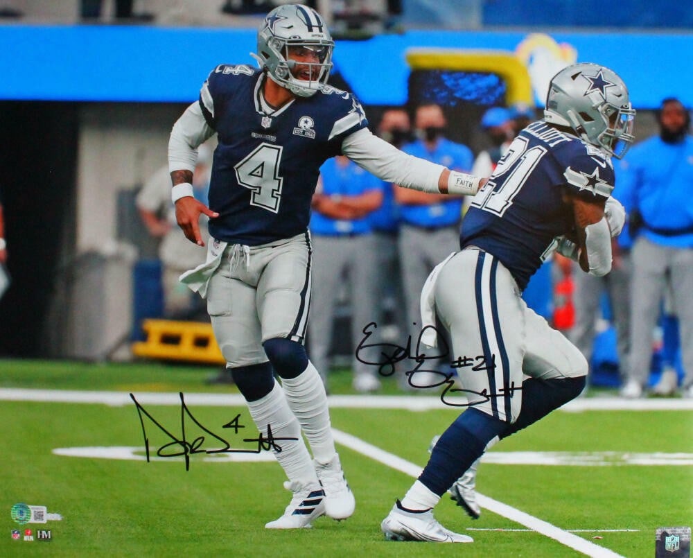 Signed Dallas Cowboys 16x20 handoff photo Beckett holo Prescott Elliott: Signed Dallas Cowboys 16x20 handoff photo Beckett holo Prescott Elliott This 16x20 photo features Dak Prescott and Ezekiel Elliott of the Dallas Cowboys, captured during a handoff moment. The photo is
