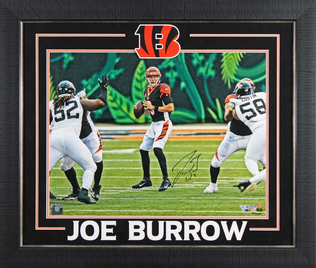 Joe Burrow autographed Bengals 16x20 framed photo Fanatics: Joe Burrow autographed Bengals 16x20 framed photo Fanatics This professionally framed 16x20 horizontal photo features Joe Burrow of the Cincinnati Bengals in action against the Jaguars. The photo has 