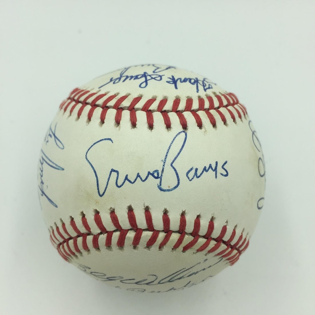 Chicago Cubs Signed Baseball 16 Sigs Ernie Banks PSA DNA Authentic: Chicago Cubs Signed Baseball 16 Sigs Ernie Banks PSA DNA Authentic This is an authentic Chicago Cubs Hall of Fame & Legends signed baseball featuring 16 signatures, including notable players such as E