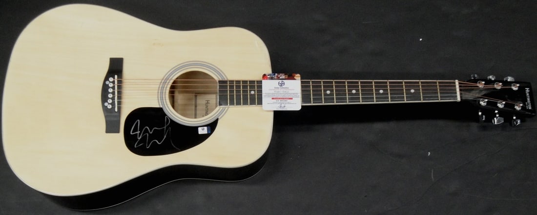 Mike McCready signed guitar with pick GAI authenticated (1 of 4)