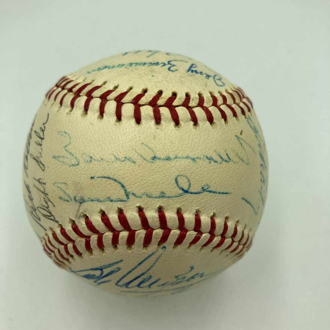 1963 Minnesota Twins Team Signed Baseball 28 Signatures PSA DNA COA: 1963 Minnesota Twins Team Signed Baseball 28 Signatures PSA DNA COA This 1963 Minnesota Twins Team Signed American League Baseball is a remarkable collectible featuring the signatures of 28 players, i