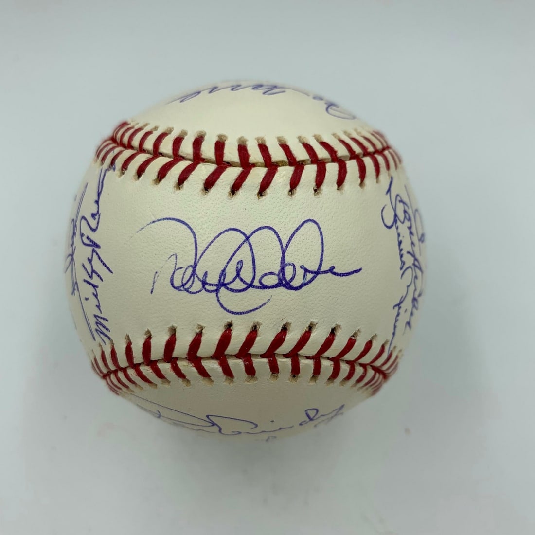 Yankees Legends Multi Signed Baseball With Steiner COA Including Jeter Rivera Mattingly: Yankees Legends Multi Signed Baseball With Steiner COA Including Jeter Rivera Mattingly This Official Major League Baseball features the signatures of legendary New York Yankees players, including Der