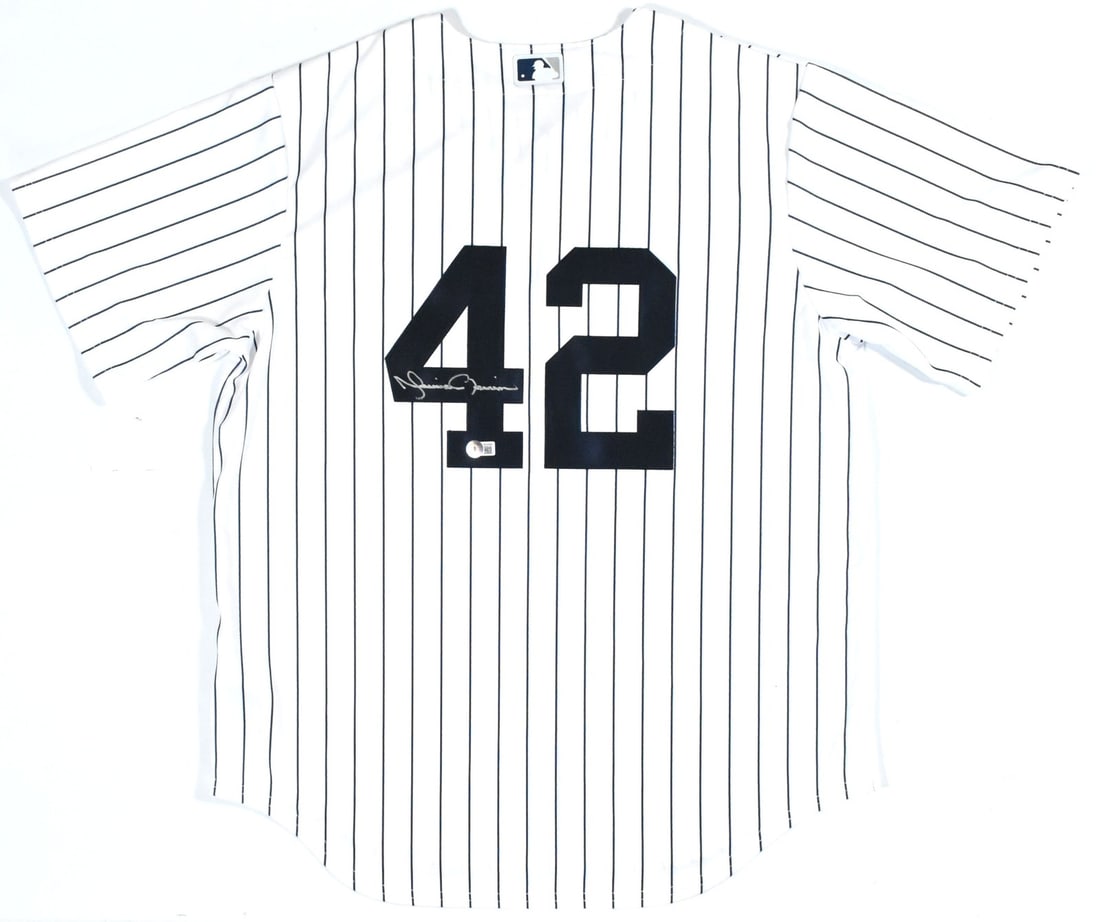 Mariano Rivera Signed Yankees Nike Jersey Beckett Hologram (1 of 3)