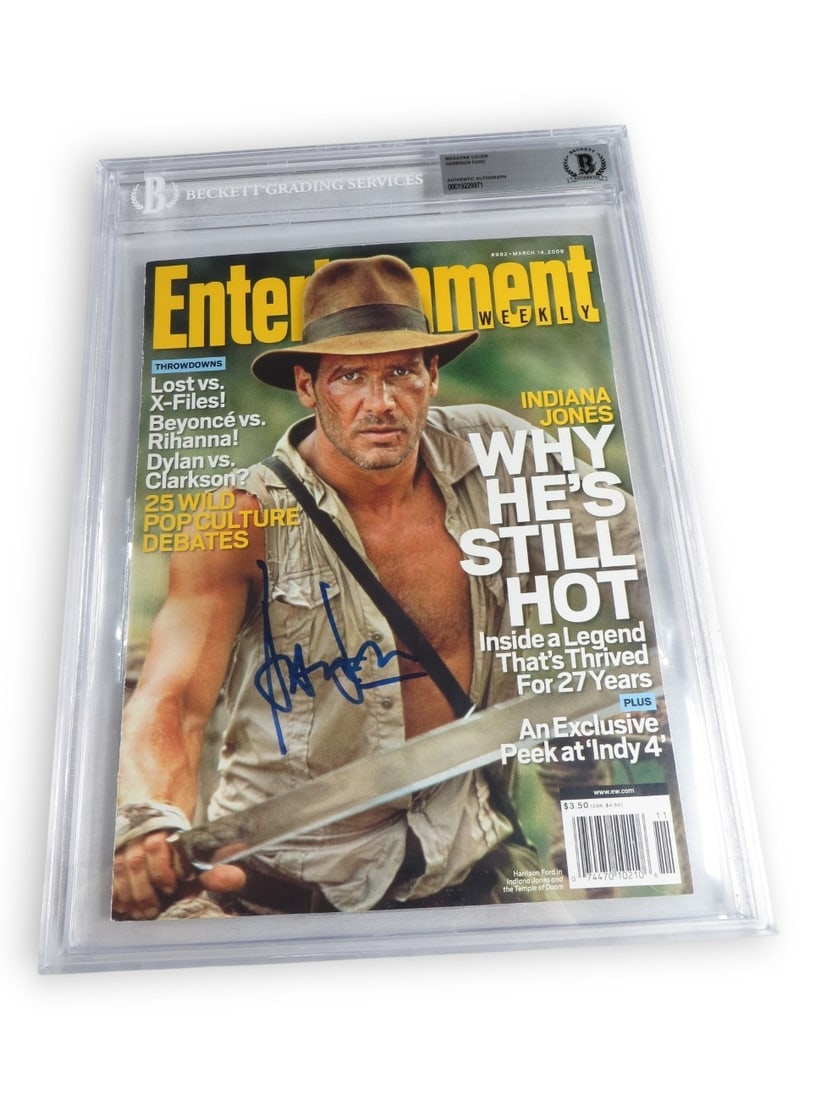 Harrison Ford Magazine Cover Signed 2008 Indiana Jones Beckett Authenticated: Harrison Ford Magazine Cover Signed 2008 Indiana Jones Beckett Authenticated This is a magazine cover from 2008 featuring Indiana Jones, personally signed by Harrison Ford. The autograph has been prof