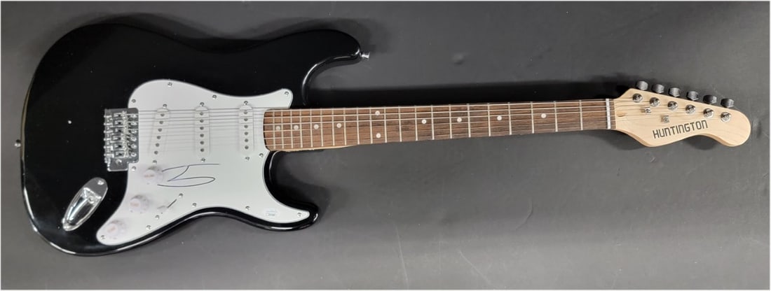 Cordae autographed electric guitar JSA authenticated: Cordae autographed electric guitar JSA authenticated This electric guitar has been hand-signed by rapper Cordae and comes with authentication from James Spence Authentication (JSA). The item includes 