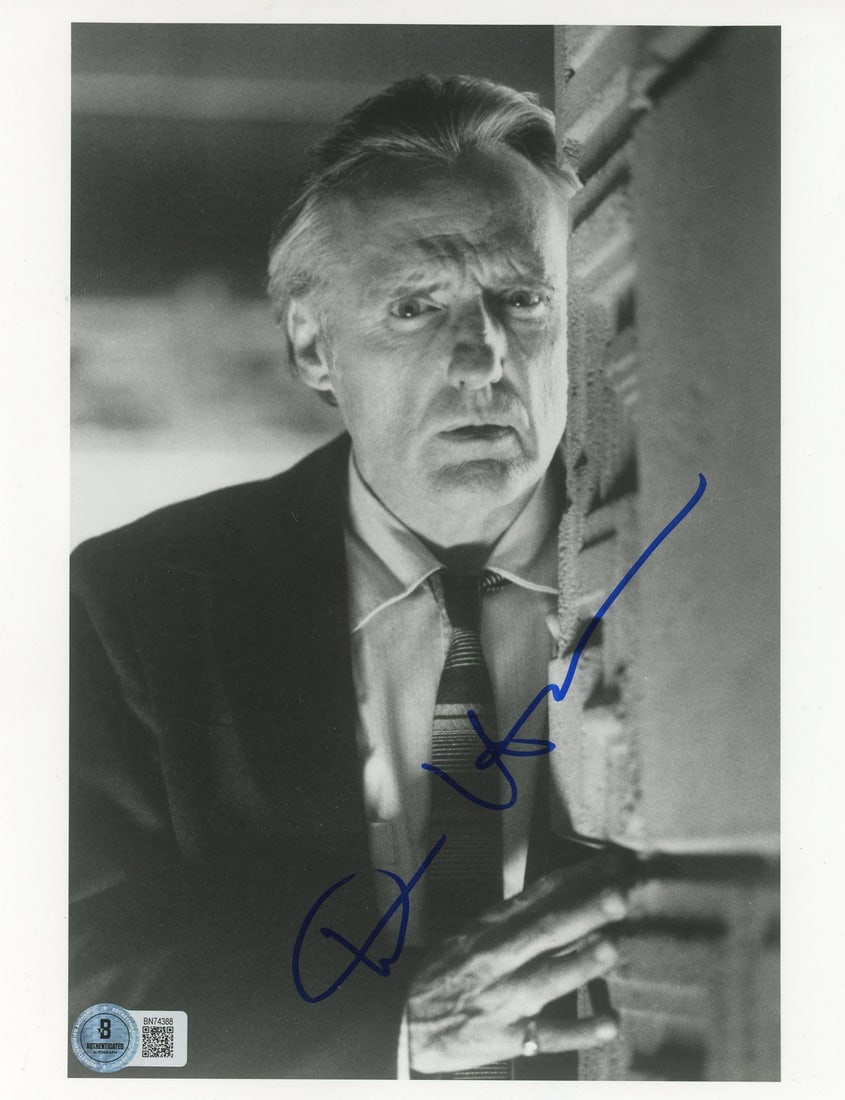 Dennis Hopper Signed 8x10 Photograph Witch Hunt Beckett Authenticated (1 of 3)