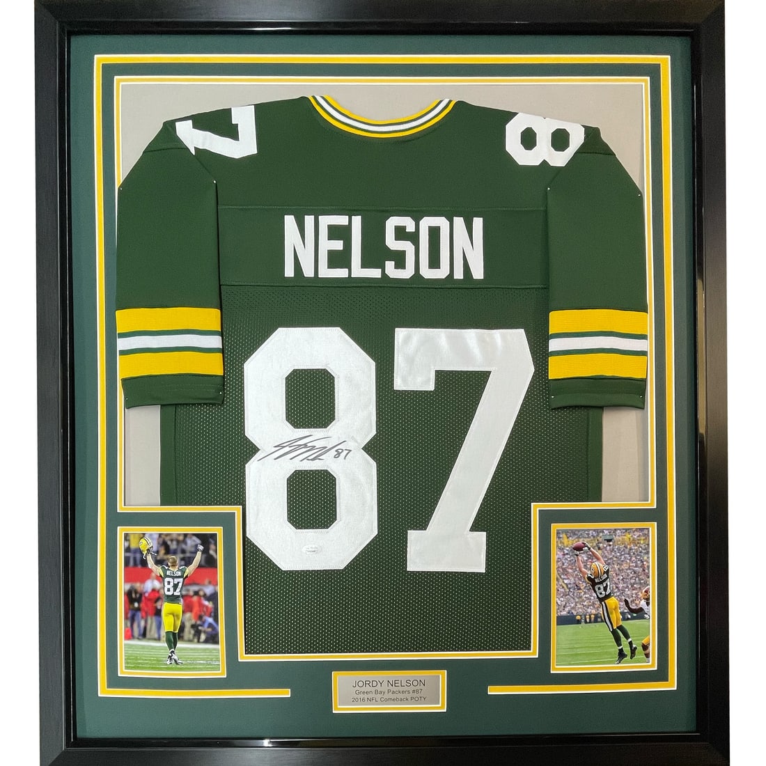 Framed Jordy Nelson signed Packers jersey 33x42 with PSA COA: Framed Jordy Nelson signed Packers jersey 33x42 with PSA COA This professionally framed Green Bay Packers football jersey features an authentic autograph by Jordy Nelson. The display includes two 8x10