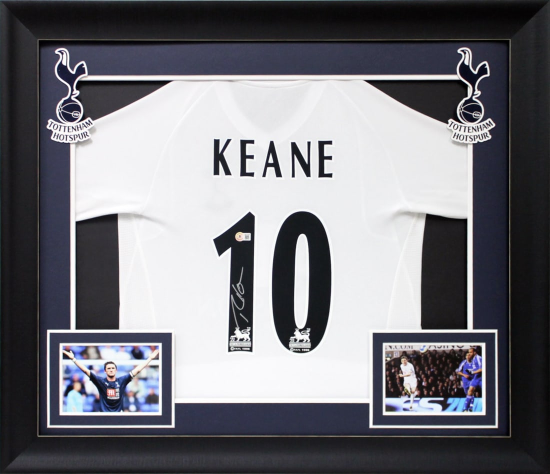 Robbie Keane Autographed White Jersey Framed Tottenham Hotspur Beckett Certified: Robbie Keane Autographed White Jersey Framed Tottenham Hotspur Beckett Certified Celebrate the legacy of Robbie Keane with this stunning white framed jersey, personally signed by the iconic player of 