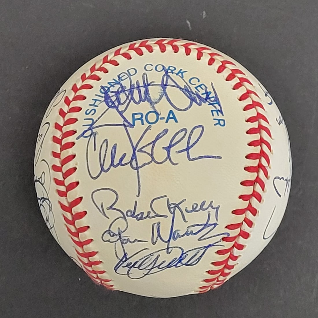 Official AL All Stars autographed baseball 24 signatures JSA LOA 1992: Official AL All Stars autographed baseball 24 signatures JSA LOA 1992 1992 American League All-Stars autographed Official American League baseball with 24 signatures in all. Notable signatures include