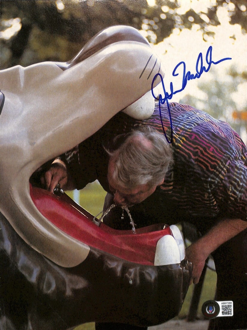 John Madden Signed Magazine Photo 8.5x11 Beckett Authenticated: John Madden Signed Magazine Photo 8.5x11 Beckett Authenticated This is an original, autographed color magazine photograph of Pro Football Hall of Famer John Madden, measuring 8 1/2 X 11 inches. Signed