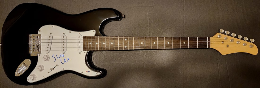 PSA DNA authenticated Swae Lee signed electric guitar (1 of 3)