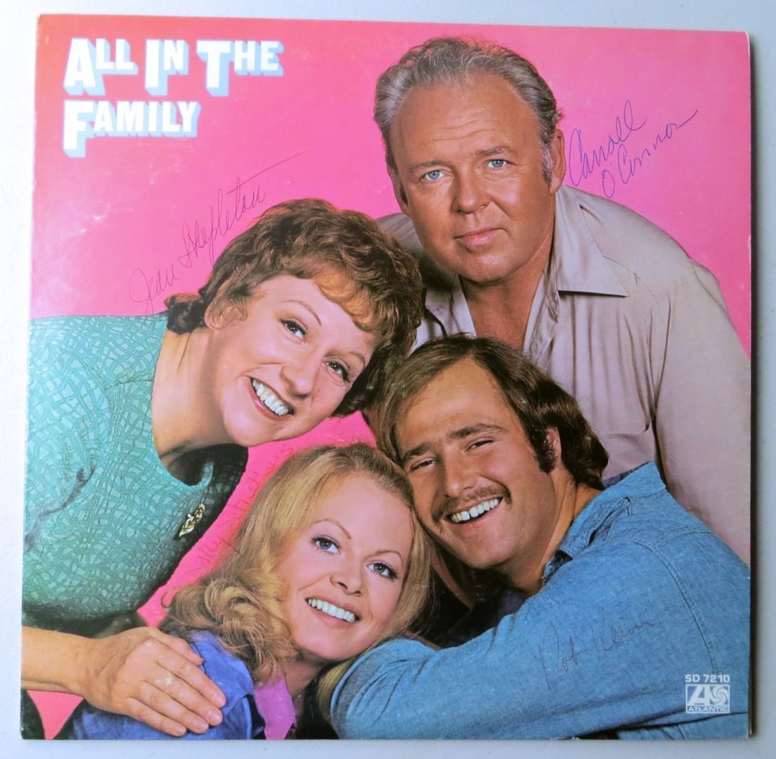 Caroll O'Connor Jean Stapleton Signed Album Cover All in the Family JSA: Caroll O'Connor Jean Stapleton Signed Album Cover All in the Family JSA This is a remarkable album cover from the iconic television show "All in the Family," featuring authentic signatures from both C