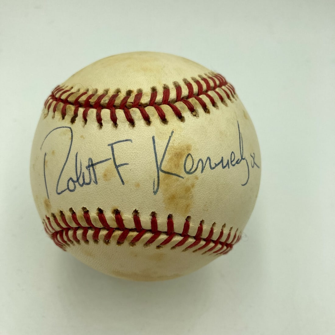 Robert F. Kennedy Jr Autographed National League Baseball JSA COA RARE: Robert F. Kennedy Jr Autographed National League Baseball JSA COA RARE This is a rare, signed autographed National League baseball by Robert F. Kennedy Jr., authenticated by James Spence Authenticatio
