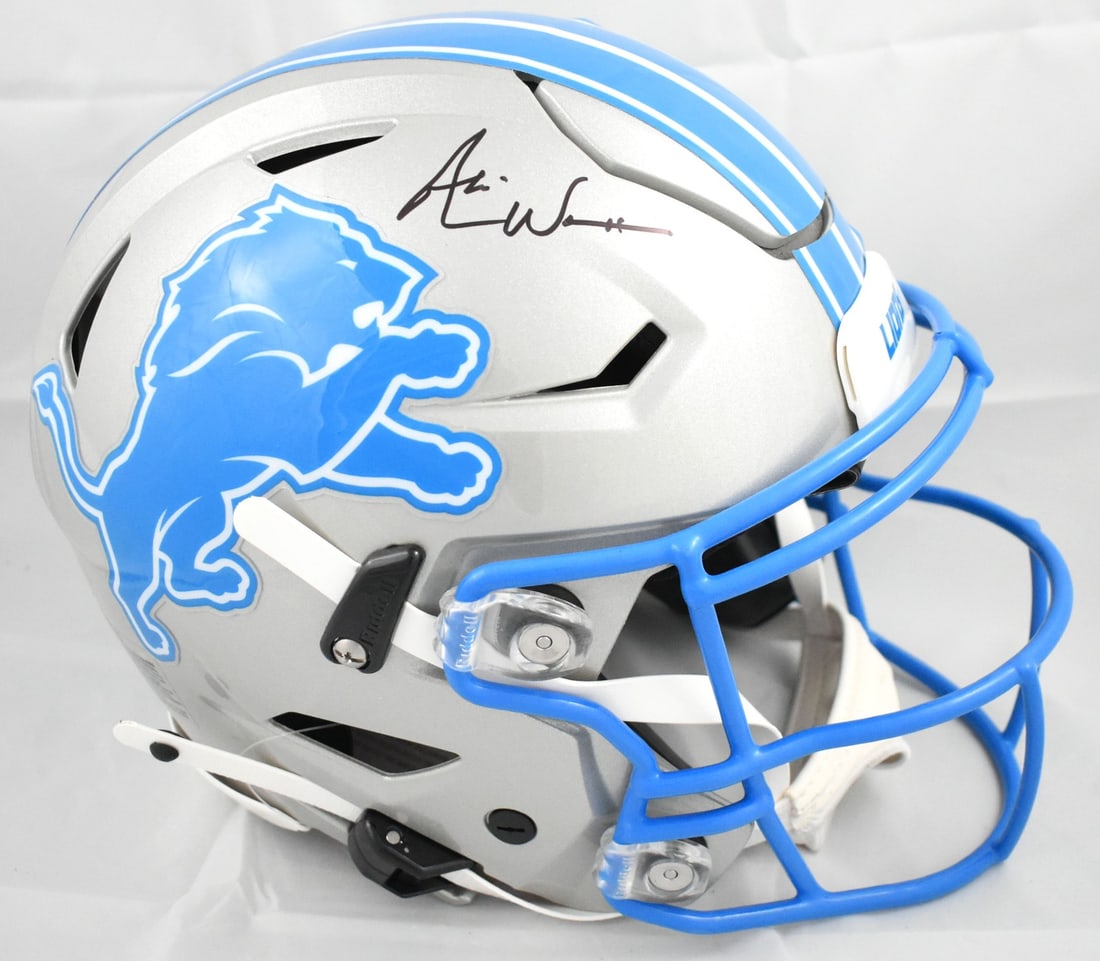 Detroit Lions SpeedFlex Helmet Signed by Andre Ware with Beckett Witness Hologram: Detroit Lions SpeedFlex Helmet Signed by Andre Ware with Beckett Witness Hologram This is a pre-owned Detroit Lions full-size SpeedFlex helmet autographed by Andre Ware. The helmet is an original item