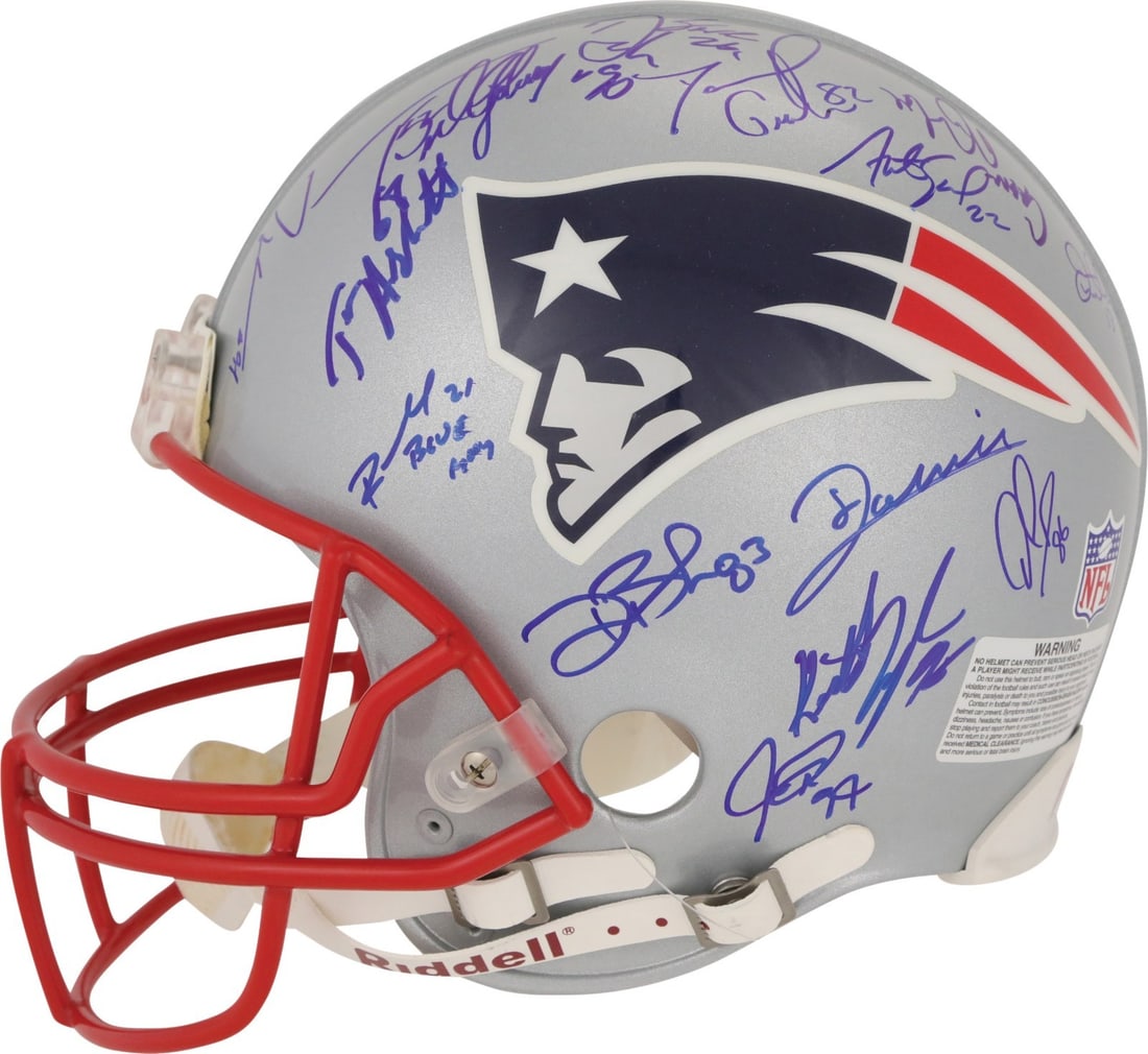 2004 New England Patriots Team Signed Helmet with Tom Brady PSA: 2004 New England Patriots Team Signed Helmet with Tom Brady PSA Celebrate the 2004 Super Bowl victory of the New England Patriots with this full-sized authentic Riddell helmet, signed by twenty-seven 