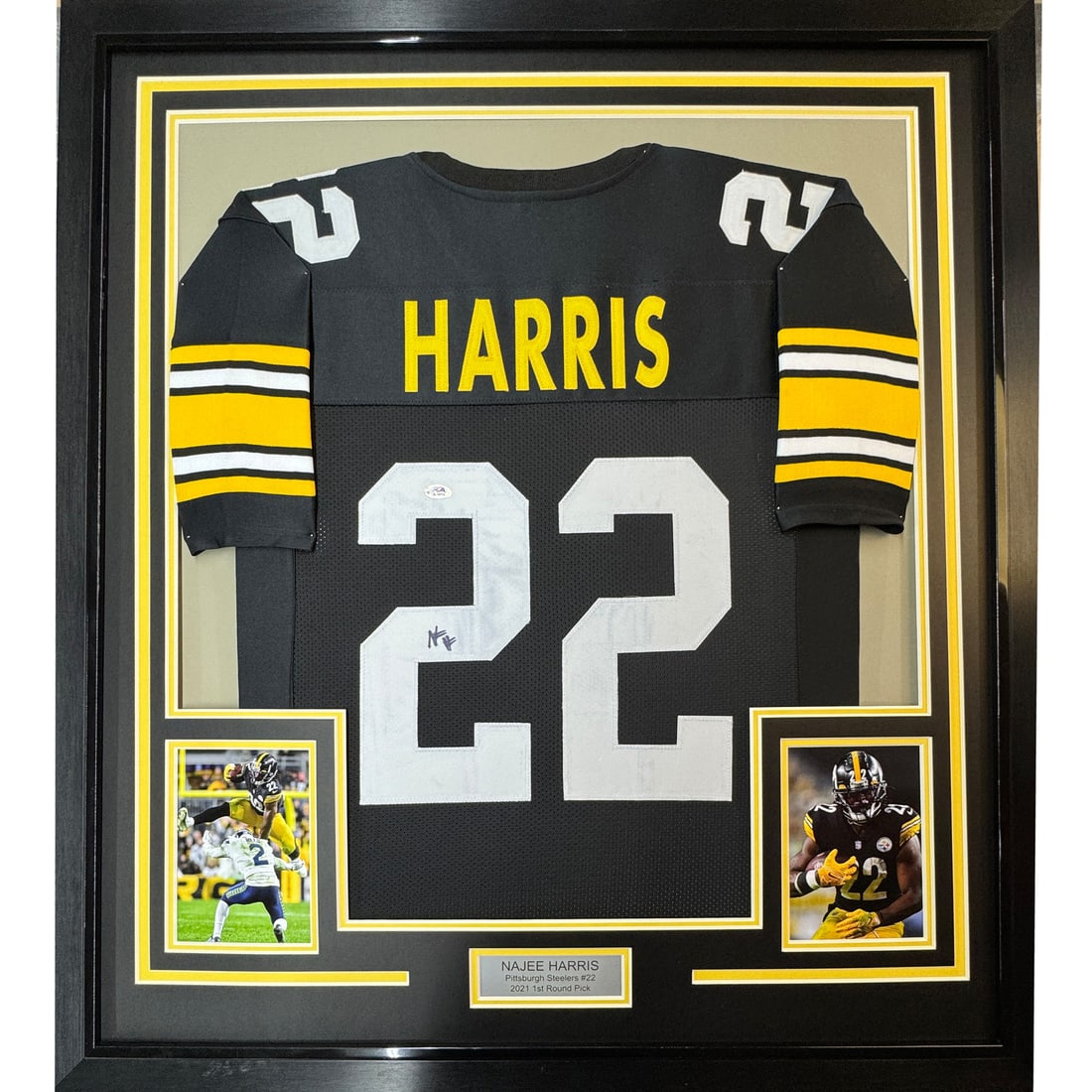 Najee Harris Signed Steelers Jersey Framed 33x42 Beckett COA (1 of 2)
