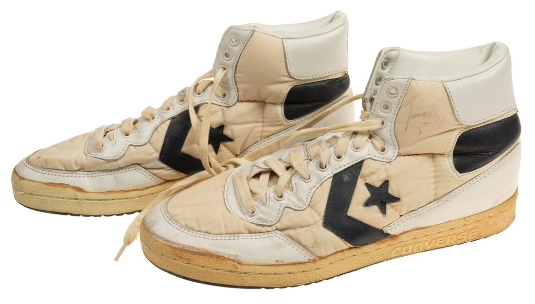 Isiah Thomas Signed Game-Worn Converse Sneakers 1983 Detroit Pistons LOA (1 of 11)