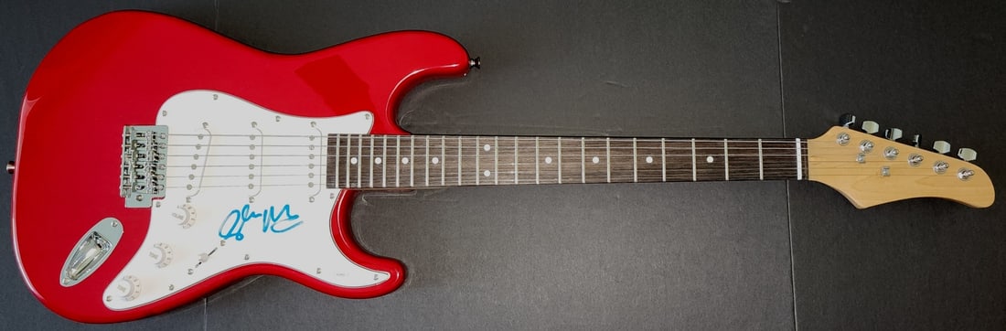 Glen Matlock Signed Electric Guitar The Sex Pistols JSA Certified: Glen Matlock Signed Electric Guitar The Sex Pistols JSA Certified This is an authentic electric guitar autographed by Glen Matlock, the bassist of the iconic punk band, The Sex Pistols. The signature 