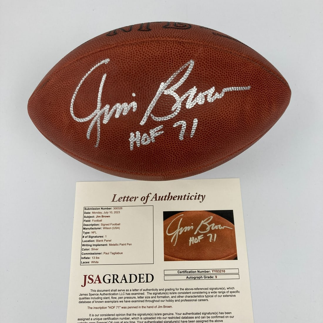 Jim Brown Signed 1971 Wilson Game Football JSA Authenticated Graded 9 MINT: Jim Brown Signed 1971 Wilson Game Football JSA Authenticated Graded 9 MINT Celebrate the legacy of Jim Brown with this authentic signed Wilson game football, commemorating his Hall of Fame induction i
