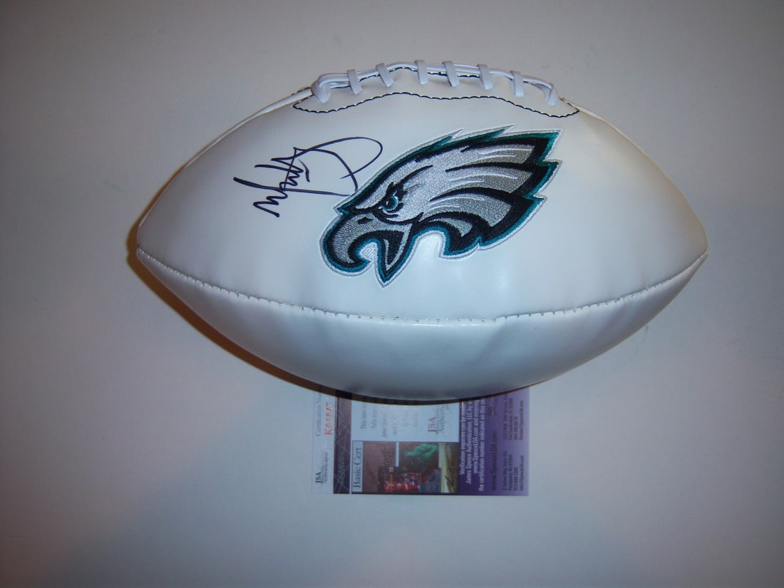 Mark Wahlberg autographed Philadelphia Eagles football JSA COA: Mark Wahlberg autographed Philadelphia Eagles football JSA COA This football is signed by actor Mark Wahlberg and is associated with the Philadelphia Eagles and the movie "Invincible." It comes with a