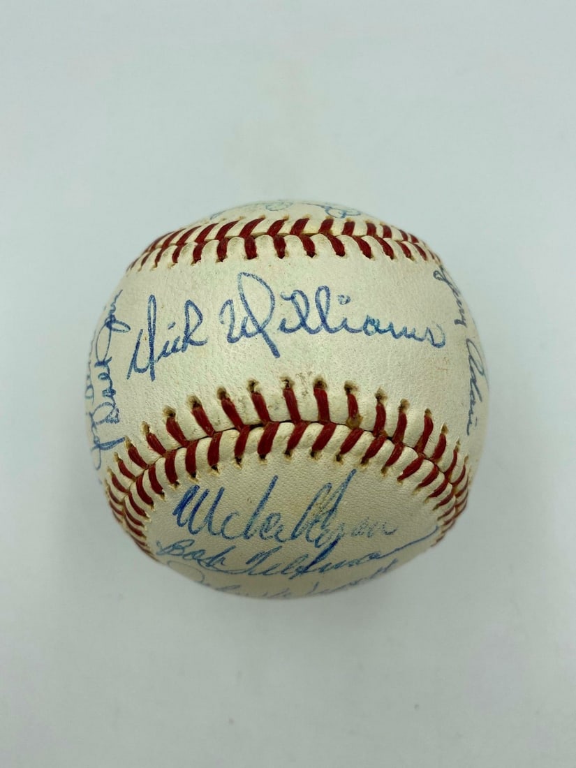 Boston Red Sox 1967 AL Champions signed baseball PSA DNA 30 signatures: Boston Red Sox 1967 AL Champions signed baseball PSA DNA 30 signatures This is an official American League (Joe Cronin) baseball signed by 30 members of the 1967 Boston Red Sox American League Champio