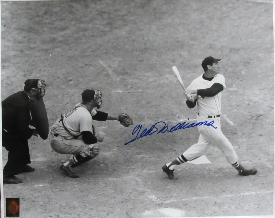 Ted Williams Signed 16x20 Boston Red Sox Photo With Green Diamond Hologram: Ted Williams Signed 16x20 Boston Red Sox Photo With Green Diamond Hologram This is an original 16x20 black and white photograph signed by Hall of Famer Ted Williams of the Boston Red Sox. The autograp