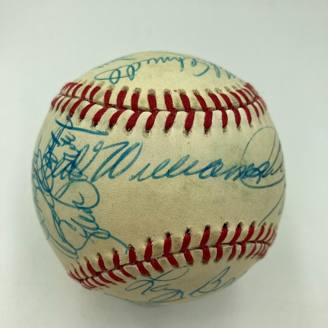 Boston Red Sox Legends Multi Signed Baseball with JSA Authentication: Boston Red Sox Legends Multi Signed Baseball with JSA Authentication This is a remarkable multi-signed baseball featuring the legends of the Boston Red Sox, including Hall of Famers Ted Williams and C