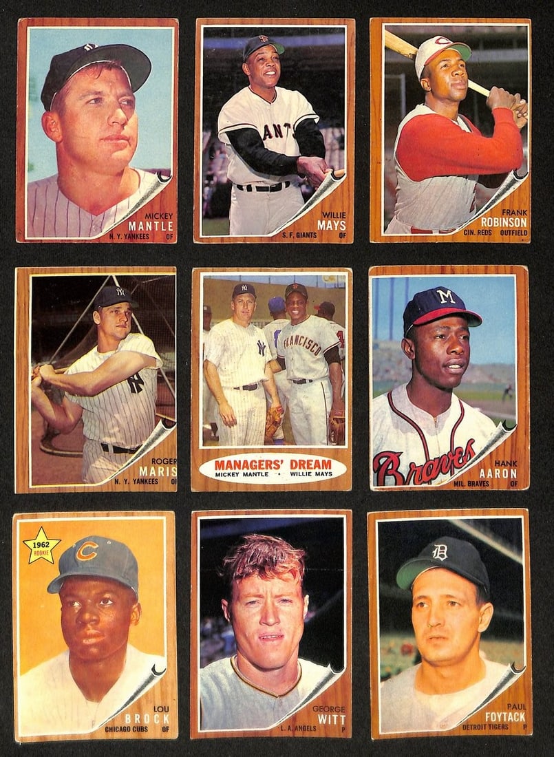 Complete 1962 Topps Baseball Card Set With 598 Cards Stored in Mylar Pages (1 of 11)