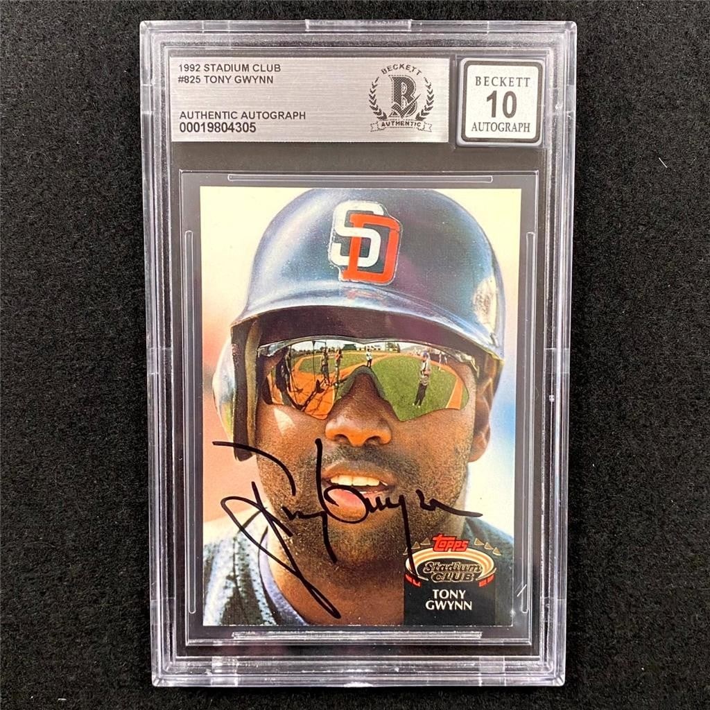 Tony Gwynn 1992 Stadium Club Baseball Card BAS 10 Auto (1 of 4)