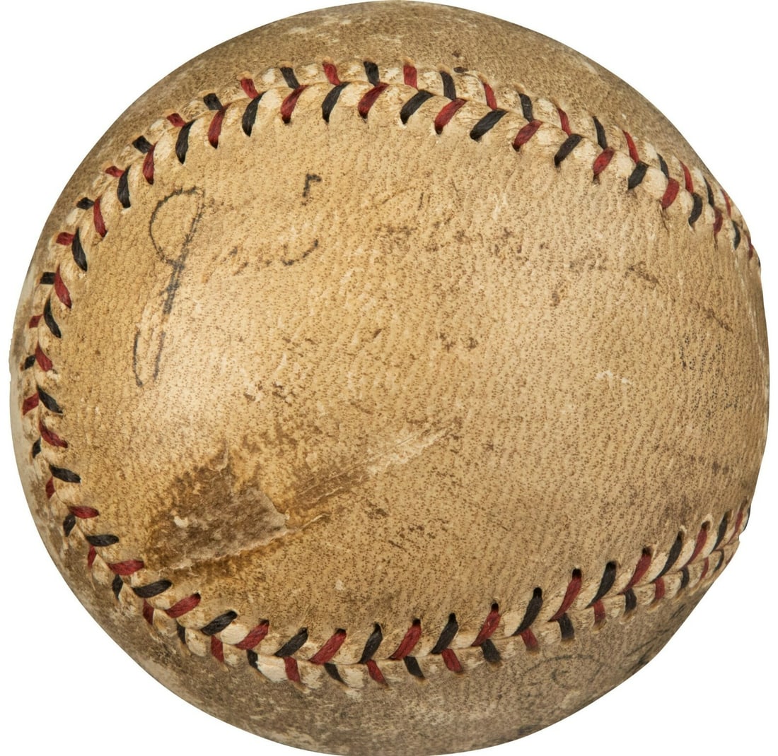 Game Used Official National League Baseball Signed by Jim Thorpe with PSA DNA COA: Game Used Official National League Baseball Signed by Jim Thorpe with PSA DNA COA This is an original early 1920s Official National League baseball signed by Jim Thorpe, accompanied by a second signat