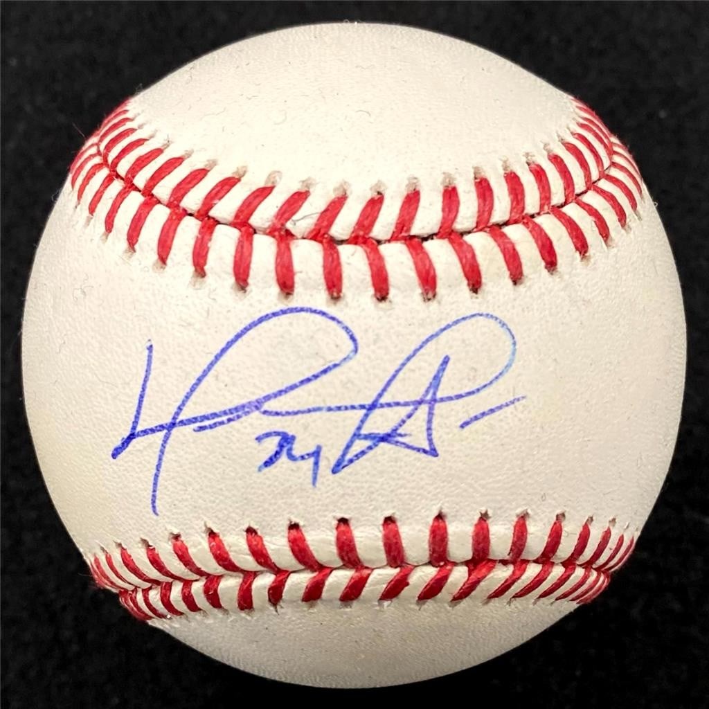 Autographed Rawlings MLB Baseball David Ortiz Red Sox JSA: Autographed Rawlings MLB Baseball David Ortiz Red Sox JSA This is an original Rawlings Official MLB baseball autographed by David Ortiz of the Boston Red Sox. The autograph has been authenticated by J