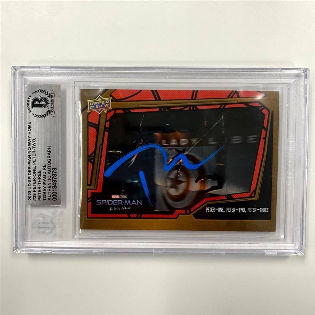 2023 Spider-Man No Way Home Chase Peter Parker Auto Card Tobey Maguire PSA (1 of 3)
