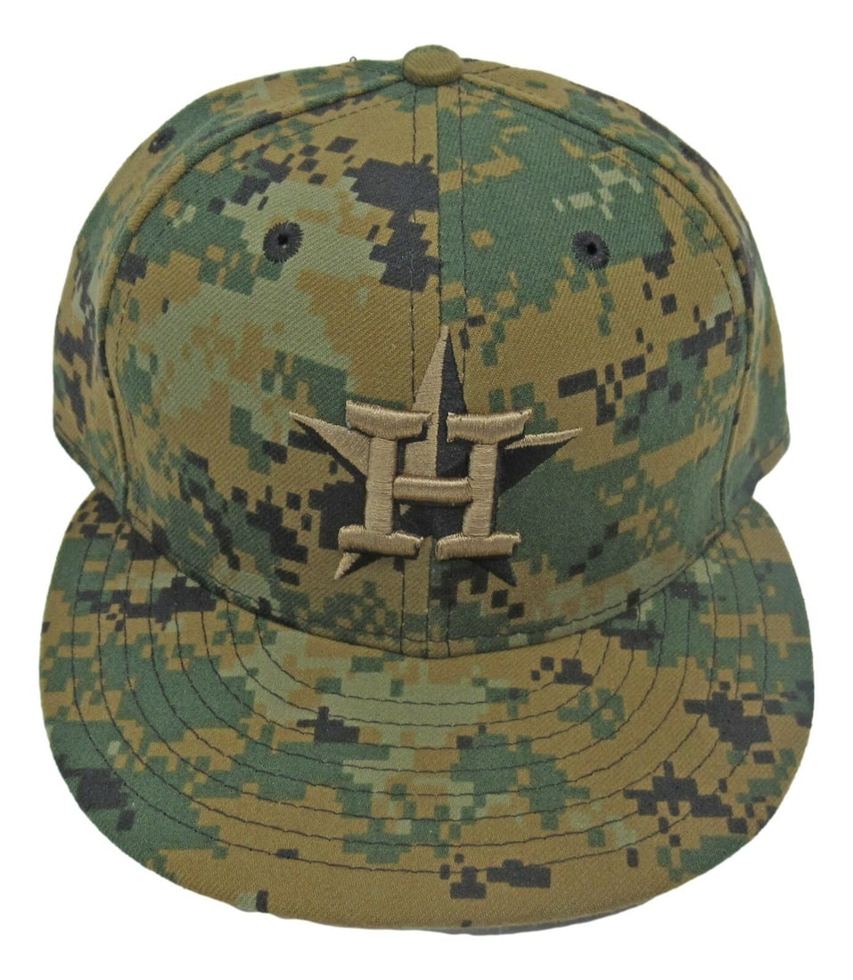 George Springer 2016 Memorial Day Game Used Cap Houston Astros MLB: George Springer 2016 Memorial Day Game Used Cap Houston Astros MLB This is a game-used Memorial Day baseball cap from 2016, associated with George Springer of the Houston Astros. The cap features the 