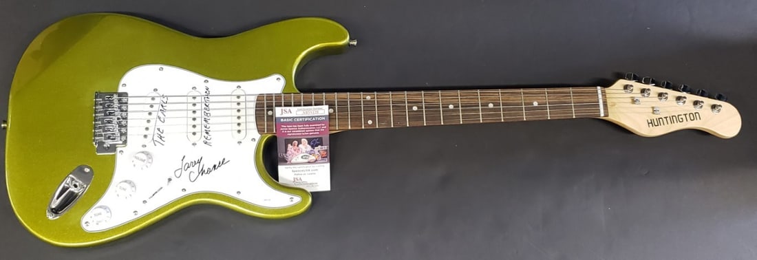 Larry Chance JSA authenticated electric guitar autograph: Larry Chance JSA authenticated electric guitar autograph This is a pre-owned electric guitar hand-signed by Larry Chance of The Earls. The autograph has been authenticated by James Spence Authenticati