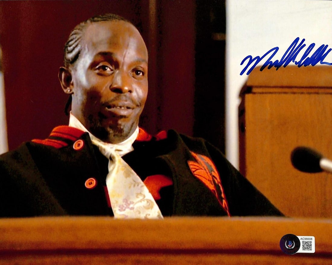 Beckett Authenticated Michael K Williams 8x10 Signed Photo: Beckett Authenticated Michael K Williams 8x10 Signed Photo This 8x10 photograph features a hand-signed autograph by Michael K. Williams, renowned for his role in "The Wire." The signature has been ful