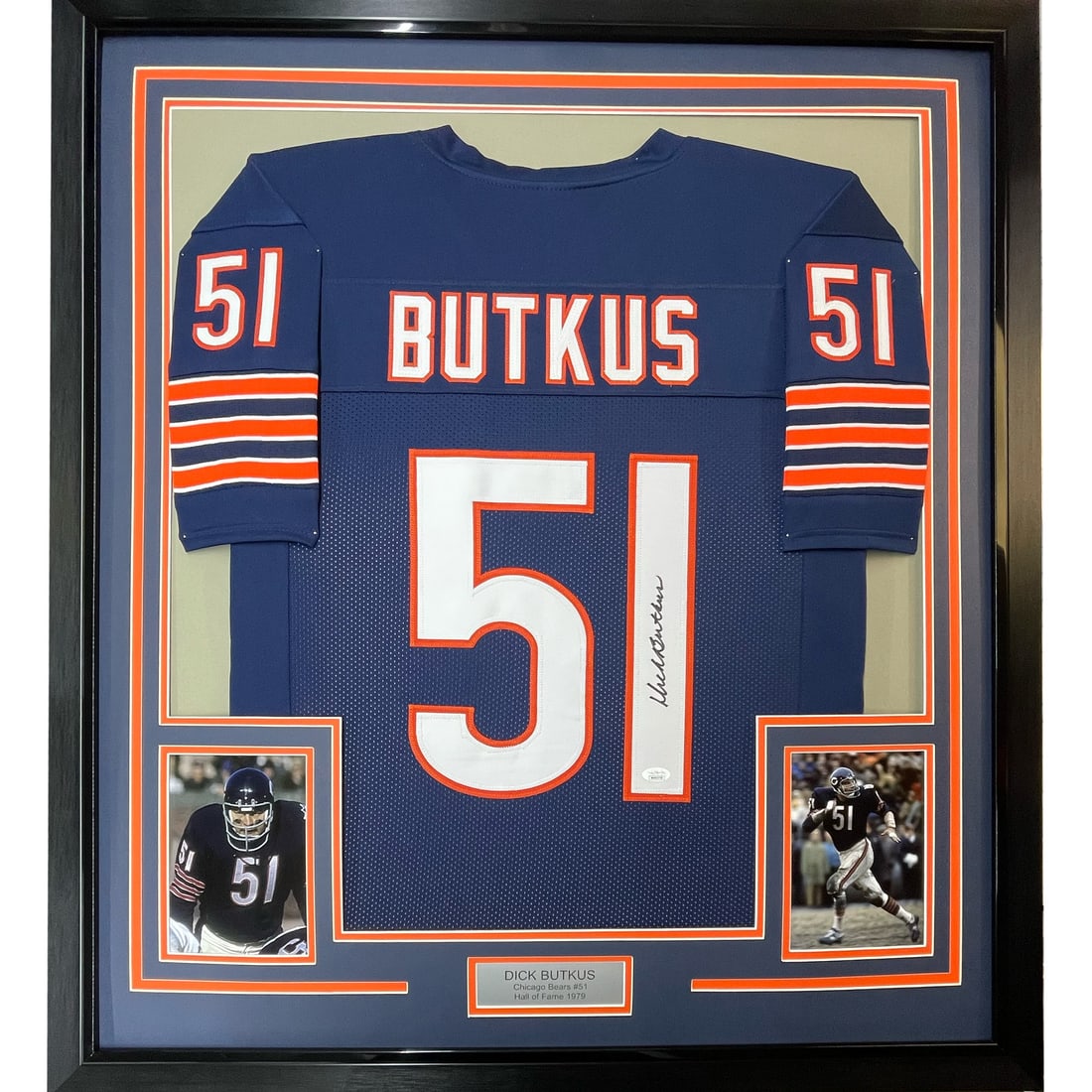 Framed Dick Butkus signed Chicago Bears jersey 33x42 JSA COA: Framed Dick Butkus signed Chicago Bears jersey 33x42 JSA COA This professionally framed Chicago Bears blue jersey features the authentic signature of NFL legend Dick Butkus. The display includes two 8