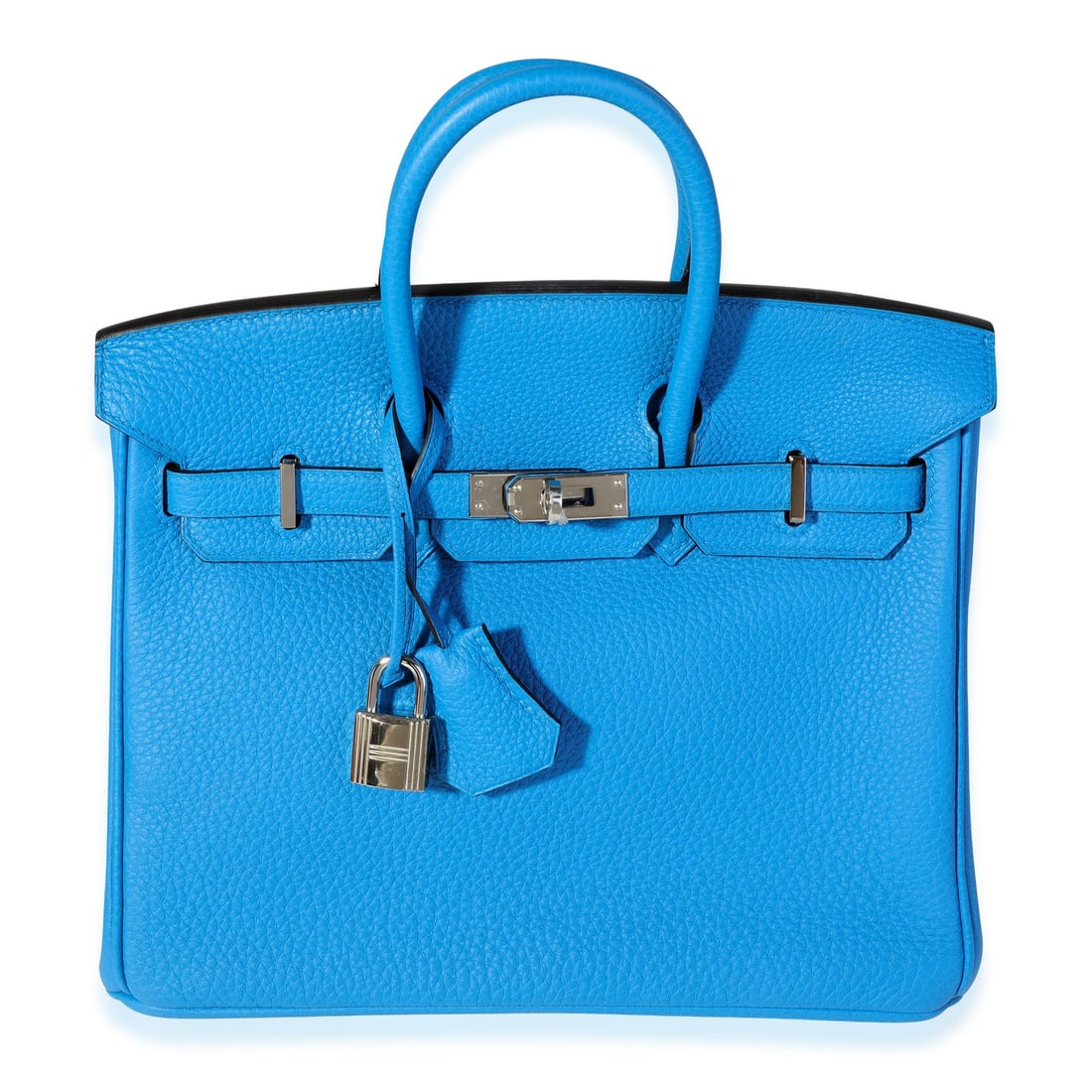 Hermes Birkin 25 Bleu Zanzibar Togo Leather PHW: Hermes Birkin 25 Bleu Zanzibar Togo Leather PHW This Hermes Birkin 25 handbag is crafted from Togo leather in the striking Bleu Zanzibar color, complemented by silver-tone hardware. Featuring a top ha