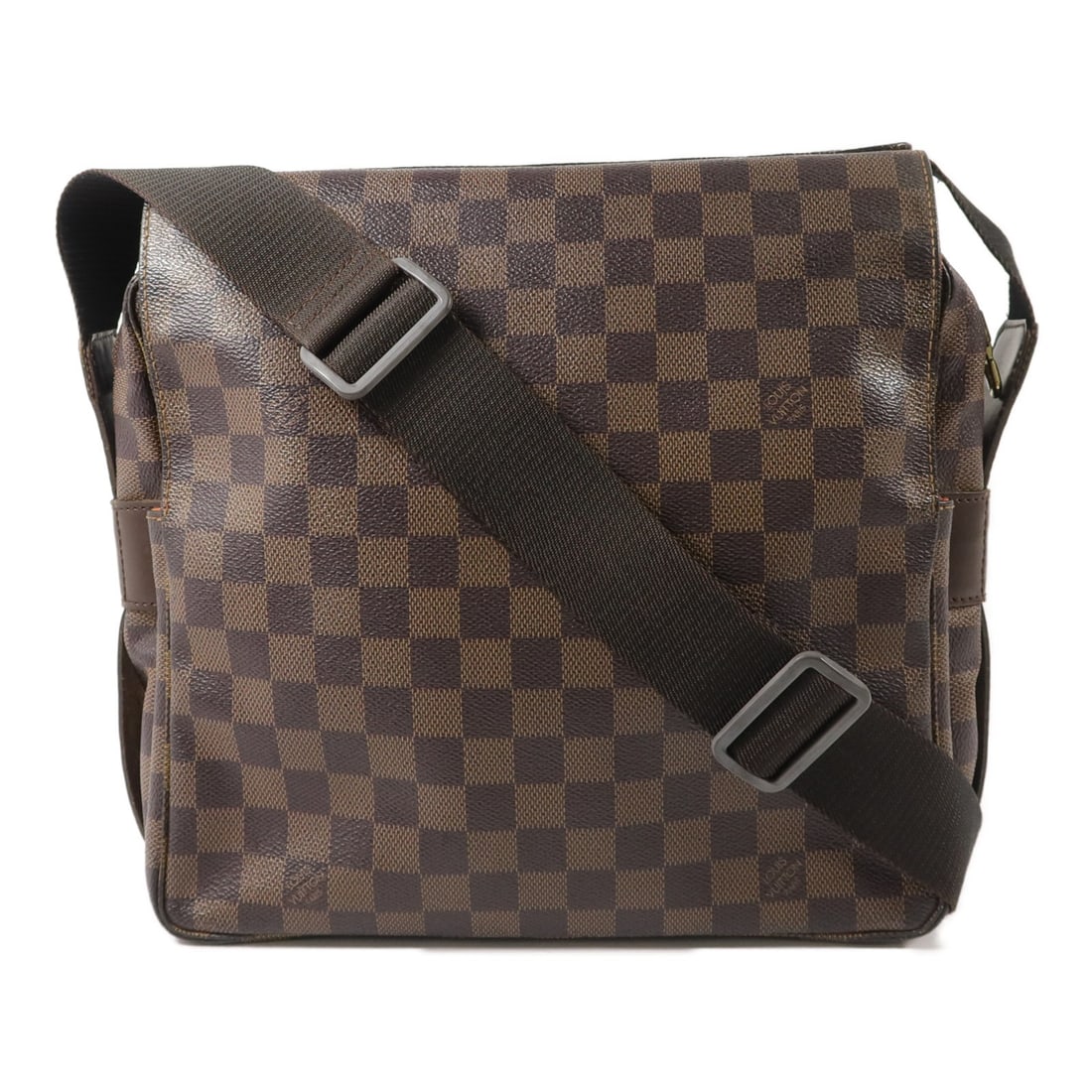 Louis Vuitton Naviglio Damier Brown Messenger Bag GHW: Louis Vuitton Naviglio Damier Brown Messenger Bag GHW This Louis Vuitton Naviglio shoulder messenger bag features the iconic Damier brown pattern and is crafted from durable PVC coated canvas. Designe
