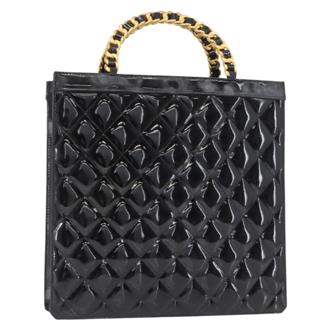 Chanel Patent Leather Black Matelasse Tote 27cm x 26cm x 6cm: Chanel Patent Leather Black Matelasse Tote 27cm x 26cm x 6cm This pre-owned Chanel Chocolate Bar tote is crafted from black patent leather, featuring the signature matelasse quilting and chain handle.